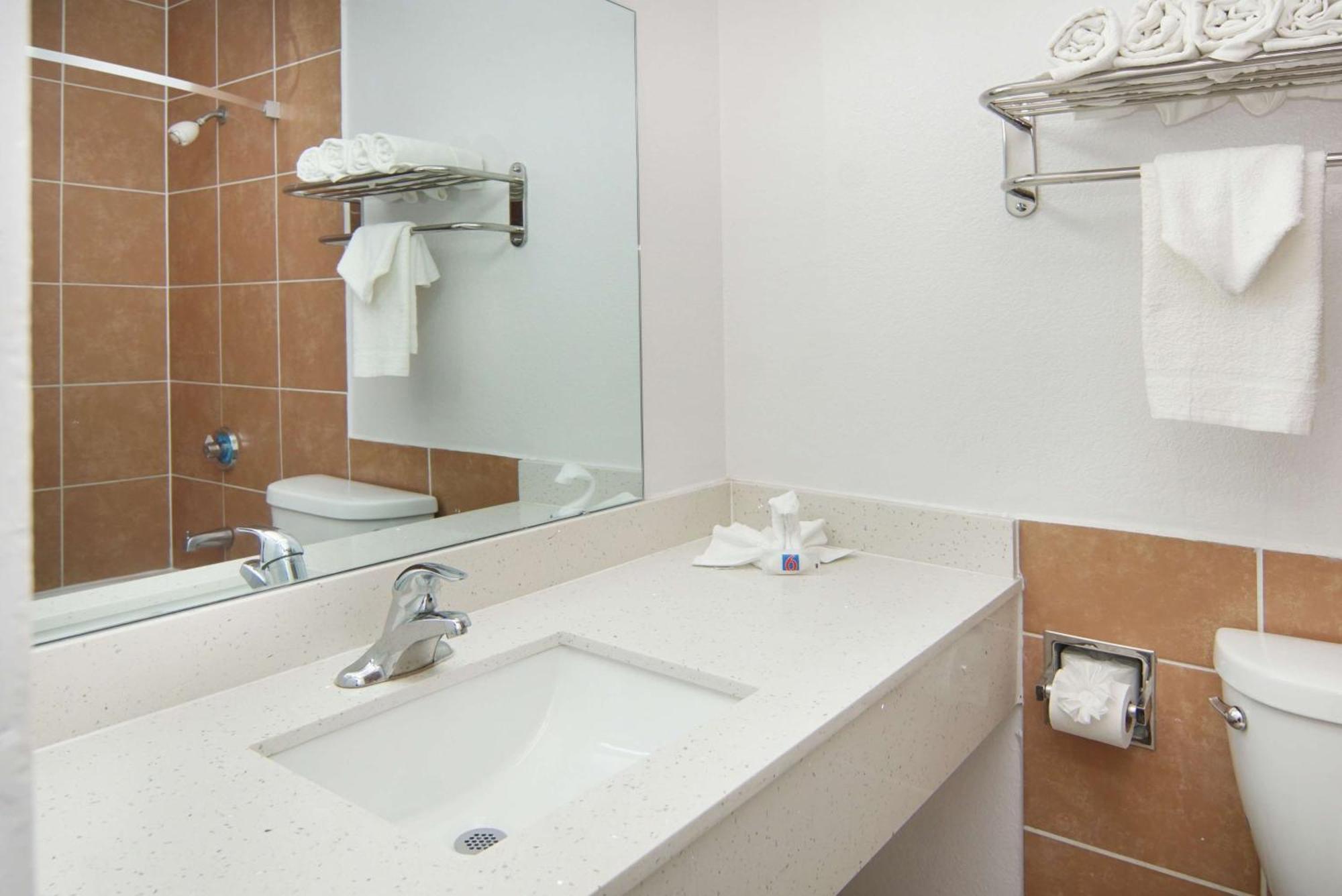 Motel 6-Lancaster, Tx - Desoto - Lancaster Exterior photo